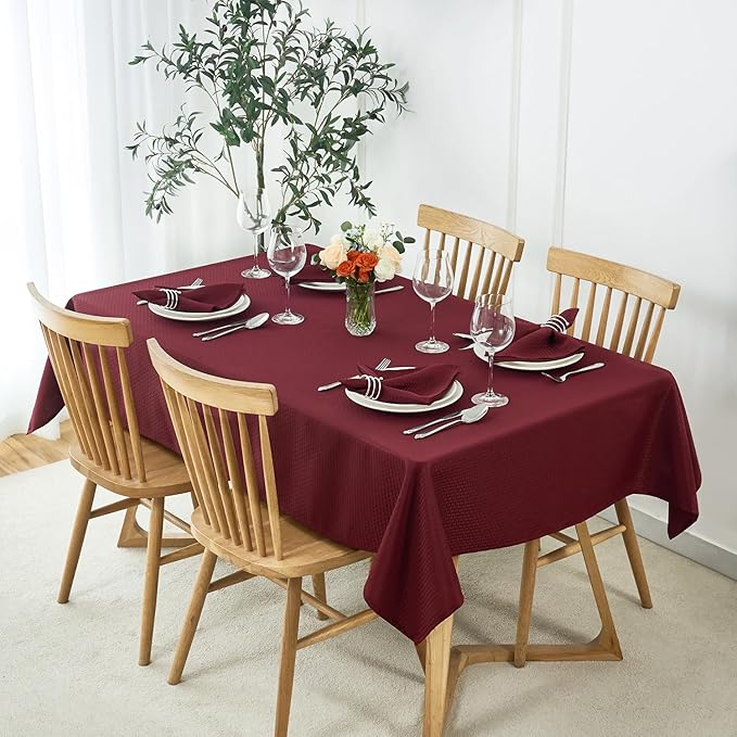 maxmill Cloth Napkins Weaved Texture Pattern Soft Comfortable and Luxury Serviette for Restaurant Family Dinners Weddings Parties and Banquets Set of 4 Pieces, 20 x 20 Inch Burgundy