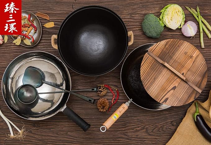 臻三环 ZhenSanHuan HandHammered Iron Wok Flat Bottom Induction Suitable (32cm 2 handles)
