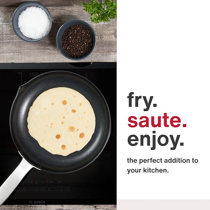 Zyliss Ultimate Pro Nonstick Frying Pan - Hand Anodized Frying Pan with Pour Spout - Non-Stick Stainless Steel Cookware - Scratch-Resistant and Dishwasher-Safe Pan - 9.5 inches