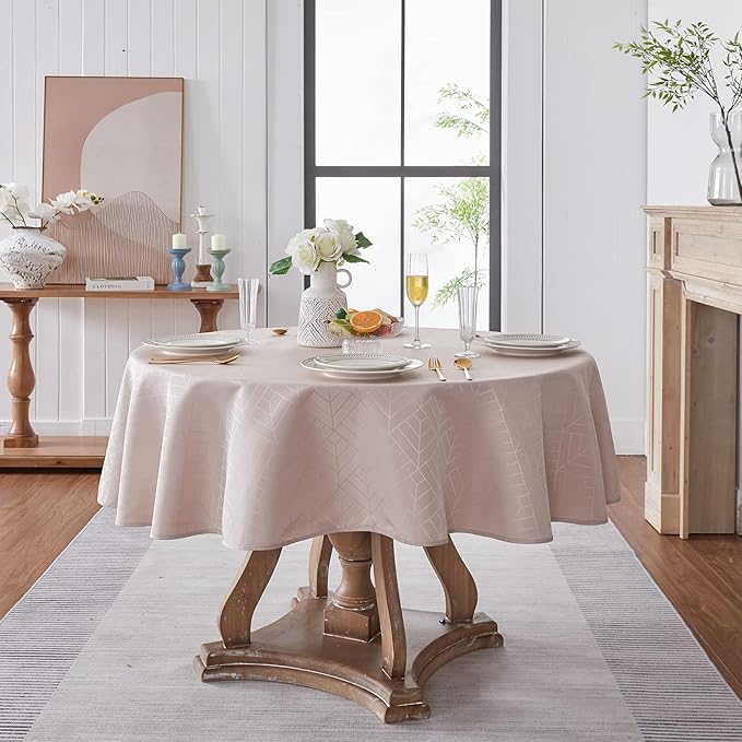 Round Table Cloth Jacquard Round Tablecloth 60 Inch Geometry Pattern Silky Soft Waterproof Wrinkle Resistant Washable Table Cover for Dining Kitchen Party Decoration (Light Brown)