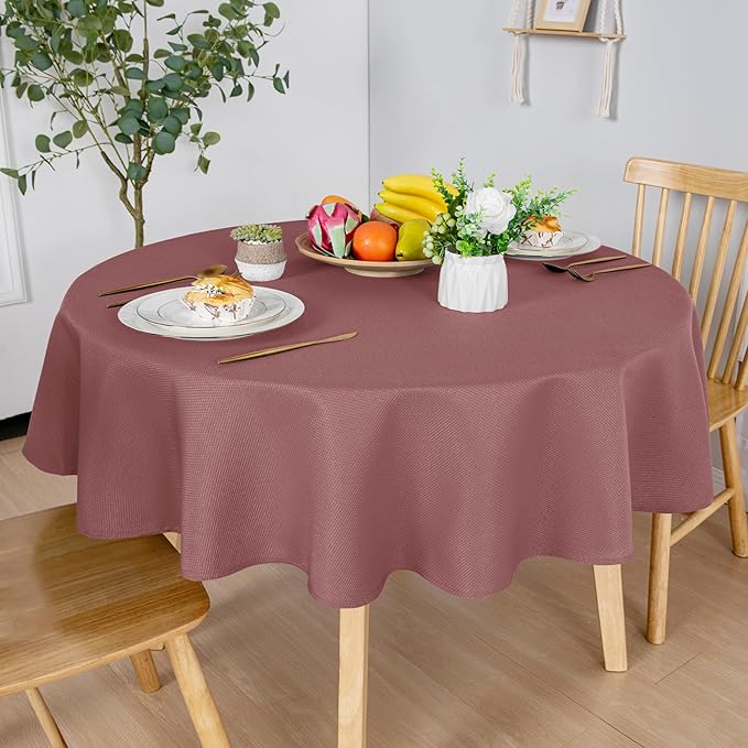 Hiasan Round Textured Tablecloth 60 Inch - Waterproof Spillproof Antiwrinkle Jacquard Table Cloth, Decorative Polyester Table Cover for Kitchen, Outdoor Picnic, Holiday and Parties, Dusty Rose