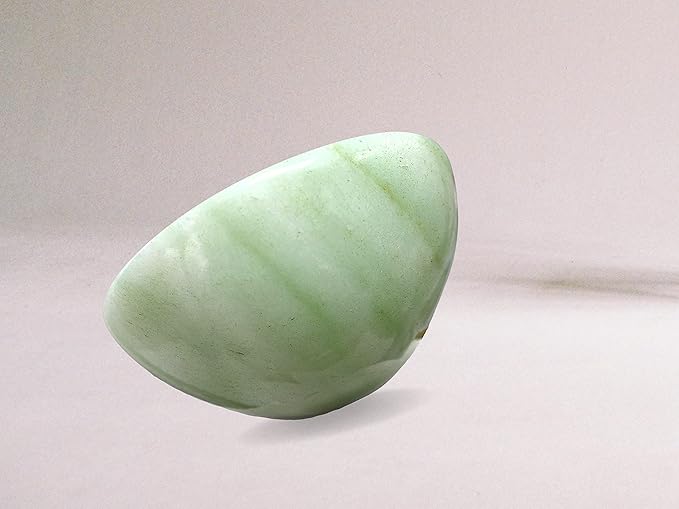 Green Aventurine Crystal Bowl - 2 Inch Decorative Bowls for Room and Home Decor - Gemstone Healing Crystals for Elegant Display, Positive Energy Balance and Gift