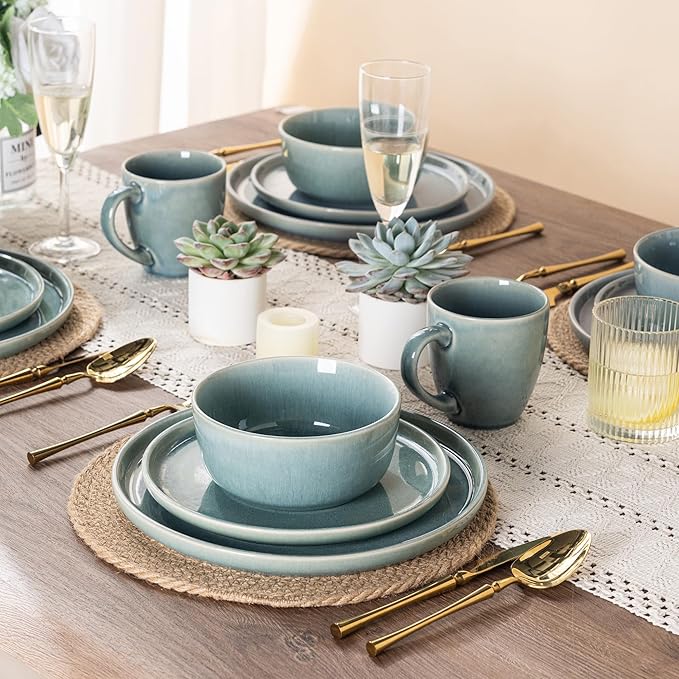 GBHOME Ceramic Dinnerware Sets for 6, 18 Pieces Stoneware Plates and Bowls Sets, Scratch Resistant Dishes, Dishwasher & Microwave Safe, Reactive Glaze-Malachite Green