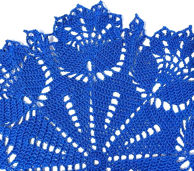 BIBITIME Tulip Flower Doilies Lace Doilies Kitchen Table Doily Mats Tablecloth Handmade Crochet Placemats Vase Dish Plate Mat (1 PC- 15 inches- 16 inches, Blue)