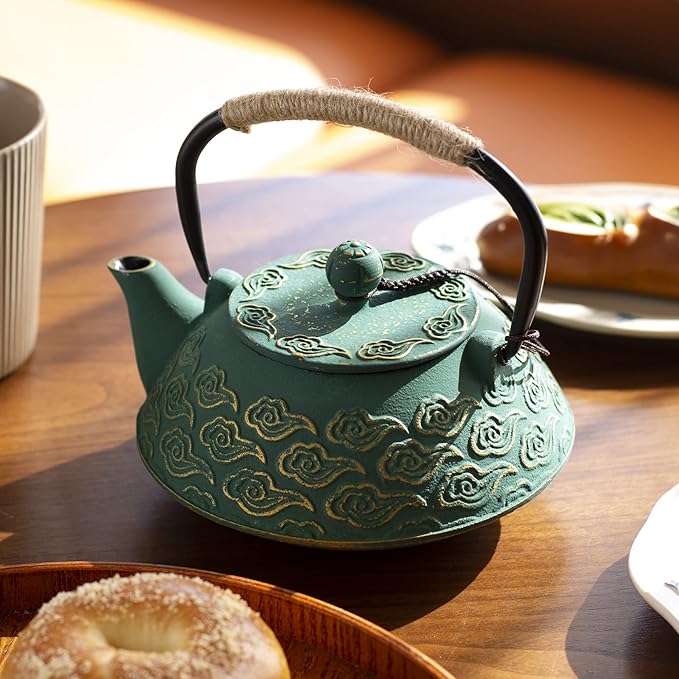 Cast Iron Teapot, Japanese Tea Pot with Infuser for Loose Leaf, Tea Kettle Stovetop Safe Coated with Enameled Interior, Clouds Pattern 27oz, 800ml Black