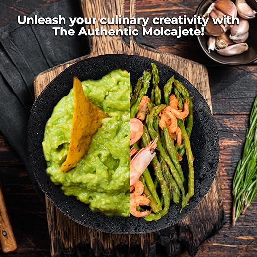 Molcajete Mexicano 8-Inch Guacamole Bowl with Pestle and Mortar Bowl Set, Volcanic Rock Molcajete, Oven Safe, Handmade in Mexico, Includes Cutting Board and Instructions, 750ml - Black Stone