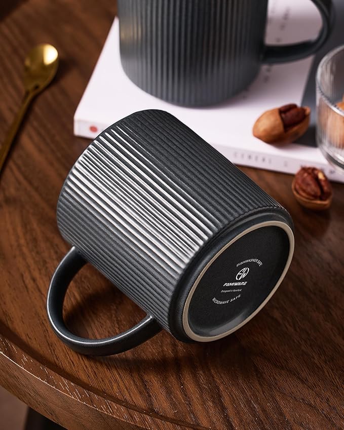 famiware Coffee Mug Set for 4, Star 16 oz Catering Mugs Cup Set with Handle for Coffee, Tea, Cocoa, Milk - Ceramic Stoneware Drinkware Set, Matte White + Matte Dark Charcoal