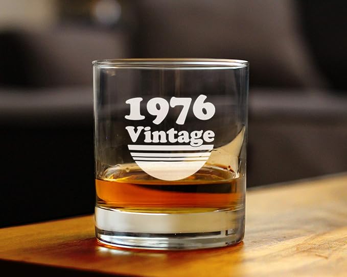 Bevvee Vintage 1976 Whiskey Rocks Glass - 50th Birthday Gifts for Men & Women Turning 50 - Old Fashioned Bday Decor - 10.25 oz