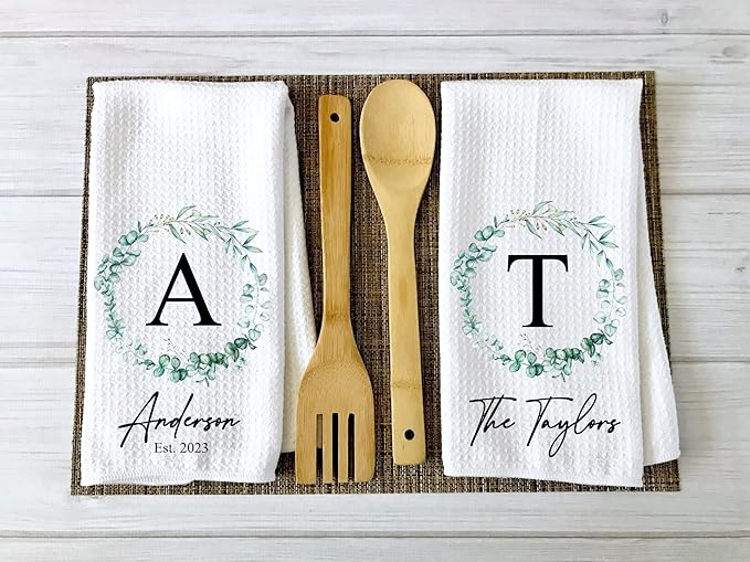 Personalized Kitchen Towel | Custom Tea Towel | Family Name Dish Towel | Kitchen Decor | Hand Towel | Housewarming Gift | Monogram Dishcloth (Wreath 1)