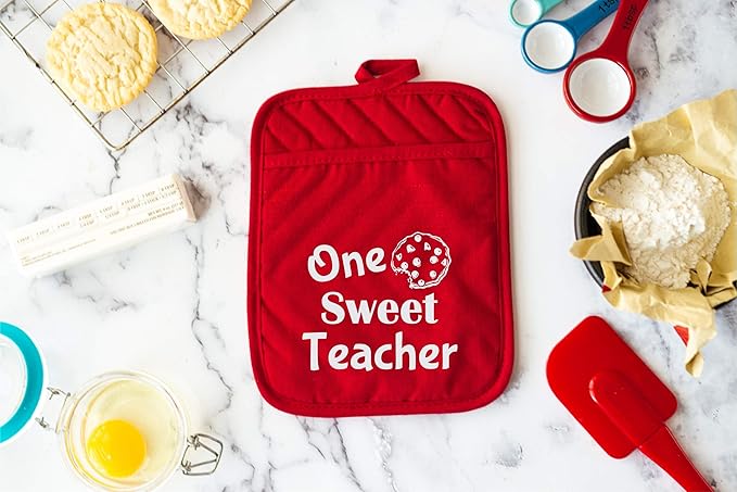 Teacher Gift for Women, Appreciation Week, Thank You Present Potholder, One Smart Cookie Oven Mitt, Set of 2 (One Sweet Teacher)