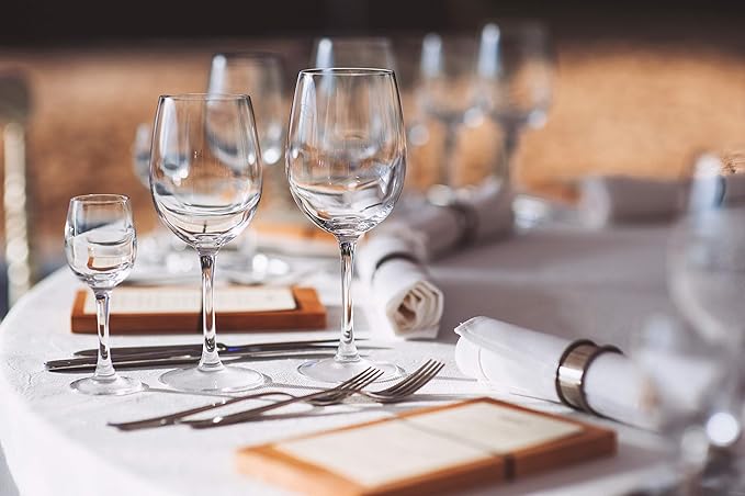 Pomp Pure White 90" x 132" Poplin Polyester Tablecloth (4 Pack) | Wrinkle + Stain Resistant Easy Care Premium Fabric | Fits 6FT Rectangle Table