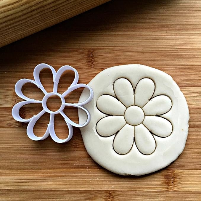 Inc Daisy Cookie Cutter - Dishwasher Safe (3.5")