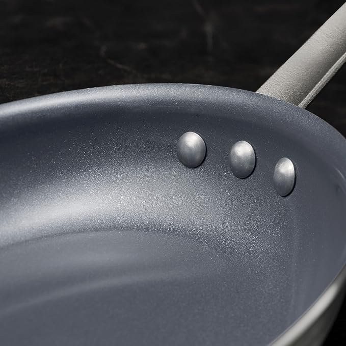 Tramontina Professional 10-Inch Ceramic Non Stick Frying Pan, Heavy-Gauge Aluminum Skillet with Ceramic Nonstick Coating, Dishwasher and Oven Safe, Gray