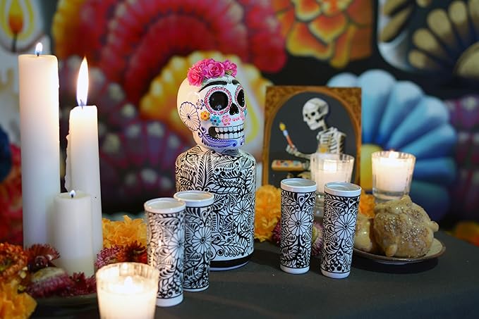 Tequila Decanter Set,Frida Kahlo Gift, Hand-painted Decanter, Skull Decanter, Bar Decoration, Unique Tequila Gift, Artesania mexicana, Catrina, Mexican Sugarskulls (White Frida Kahlo Set)