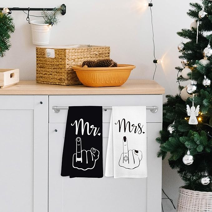 Mr and Mrs Kitchen Towels, Honeymoon Gifts Decorative Dish Tea Towels for Kitchen Bathroom, Hubby and Wifey Gifts, Valentines Day Bride and Groom Gifts Hand Dish Towels Set of 2,16x24in