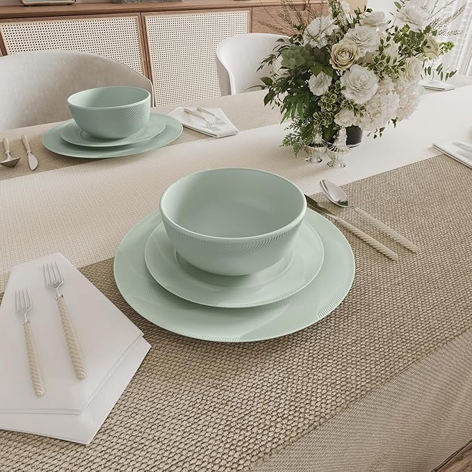 Yoshy 12-Piece White Bone China Dinnerware with Lightweight Durable Chip Resistant Design Service for 4 (12 Piece - Service for 4, Willowmist)