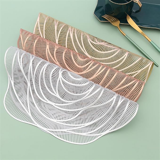 PVC Placemat Hollow Insulation Coaster Pads Table Bowl Mats Home Decor Heat Placemat for Dining Table(Rose)