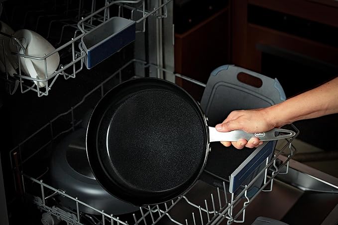 Zyliss Ultimate Pro Ceramic Fry Pan - Aluminium Fry Pan with a Stainless Steel Base & Ceramic Non-Stick Coating - Durable, Everyday-Use Pan - Dishwasher-Safe Kitchen Essential - 11"