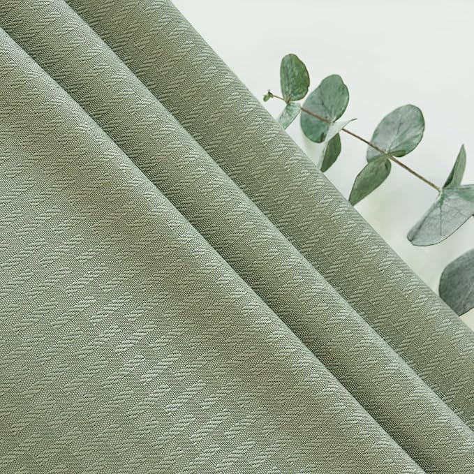 maxmill Rectangle Tablecloth Weaved Texture Design Water Resistant Wrinkle Free Spill-Proof, Soft Table Cloth for Dining Room Decoration, Banquet Parties Holiday Dinner, 52 x 84 Inch Sage Green