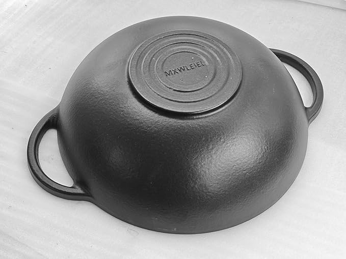 12 Inch Pre-Seasoned Cast Iron Skillet - Wok Round Bottomed Frying Pan with Assist Handles,Tempered Glass Lid, Cast Iron Scrubber,Silicone Oven Mitts for Stovetop,home baking ﻿ (Steel Lid)