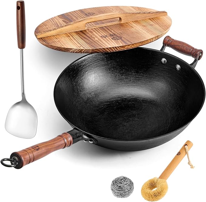 WANGYUANJI 12.6 Inch Iron Wok with Wooden Lid and Spatula, Flat Bottom Chinese Stir Fry Pan, Chemical-Free Uncoated Iron Wok for Induction, Gas and Electric Stoves