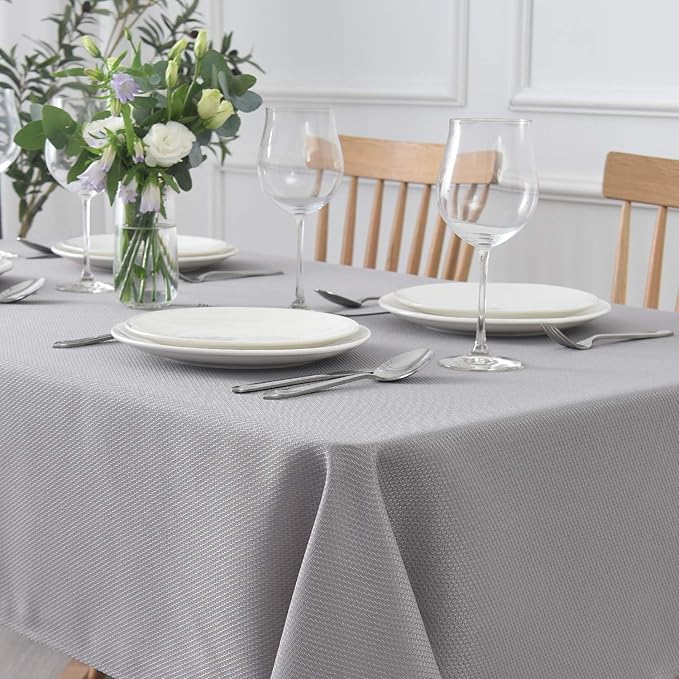 maxmill Textured Rectangular Tablecloth Water Resistance Antiwrinkle Spillproof Soft Jacquard Table Cloth for Dining Room, Buffet Banquet Parties and Holiday Dinners, 60 x 104 Inch, Light Gray