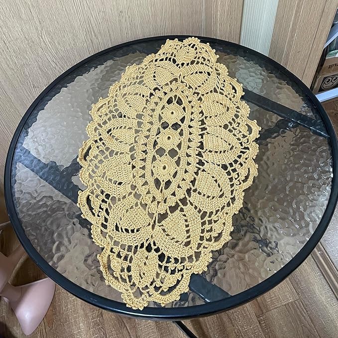 BIBITIME 12 x 22 in Lace Tablecloth Doily Handmade Crochet Placemat Women Vase Mat Kitchen Table Runner (1PC, Champagne)